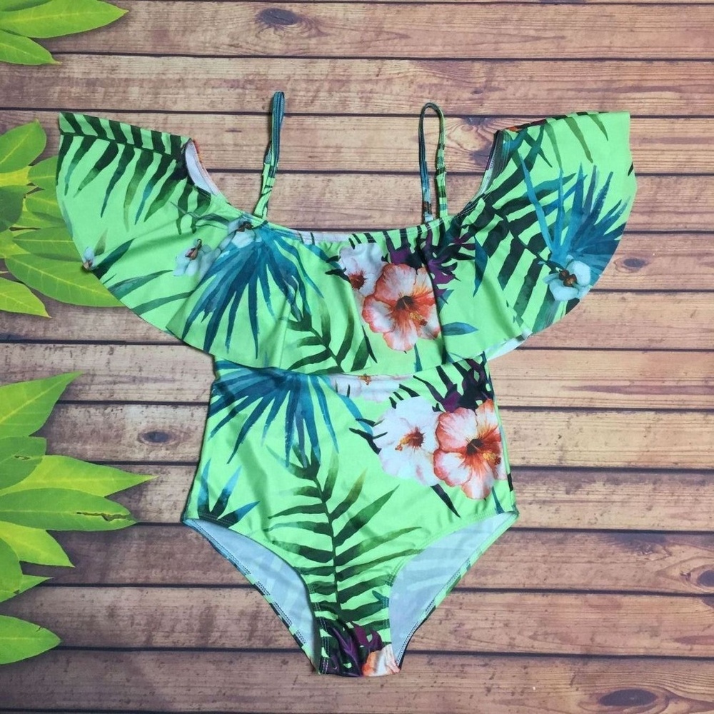 GREEN W/PALM LEAVES 1PC.